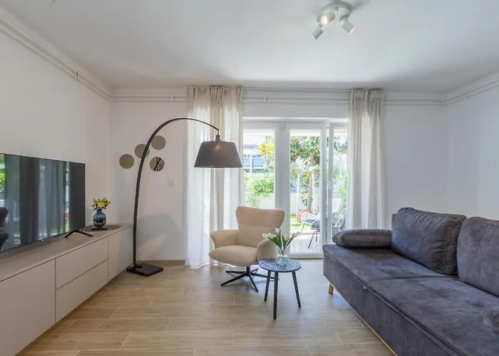 1 Bedroom Beautiful In 波雷奇